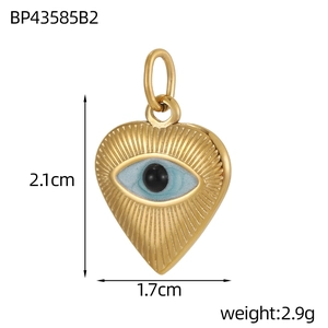 Goldenes Herz Evil Eye Anhänger Größe 2,1x1,7cm mit Vintage-Gravur und Sternenstrahlen