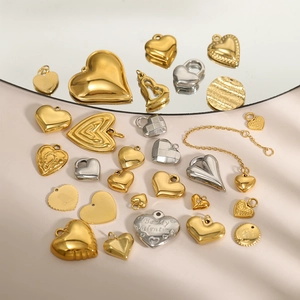 Golden and silver stainless steel heart pendants set with minimalist jewelry chain