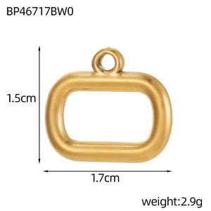 Detailed size specifications for gold rectangular hollow pendant with dimensions and weight