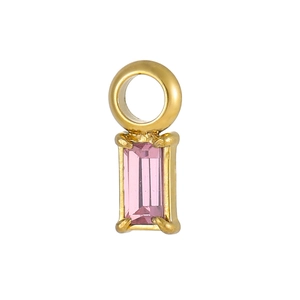 Minimalistischer Goldanhänger mit rechteckigem rosa Zirkonia auf weißem Hintergrund