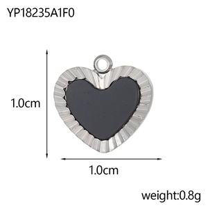 Pendentif coeur noir en acier inoxydable avec bordure argentée texturée et boucle ronde