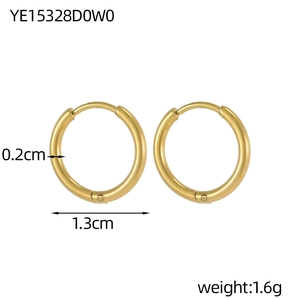 Detailed view of gold minimalist hoop earrings with 1.3cm diameter and 0.2cm thickness