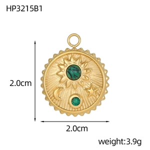 Detail of 2.0cm gold capsule pendant with celestial engraving and green malachite stone