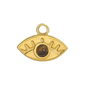 Makroaufnahme von vergoldetem Evil Eye Anhänger mit Tigerauge-Stein für Schmuck