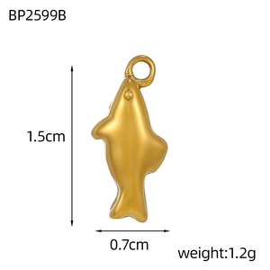 Polished 18k gold dolphin charm showing dimensions 1.5cm height and 0.7cm width