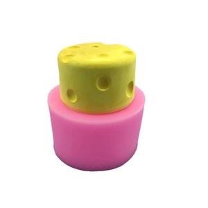 Small round silicone cheese mold for DIY handmade aromatherapy candles and soap