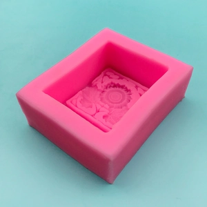 3D Sunflower silicone mold for handmade soap and fondant cake with detailed flower pattern