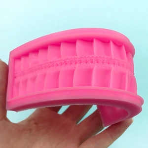 Pink flexible silicone lace border mold for fondant cake and chocolate DIY baking decoration