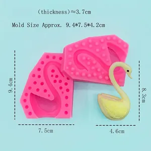 Stampo in silicone cigno 3D per dolci e gesso con modello finito alto 8,3 cm
