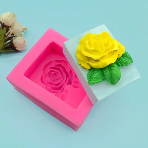 Moule silicone en forme de rose pour savon artisanal et bougie parfumée en plâtre