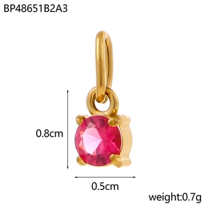 Détail du pendentif en zircon rose de 0,8 cm avec dimensions et poids indiqués