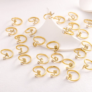 Ensemble complet de 26 bagues ouvertes alphabet avec pierres zircon en acier titane
