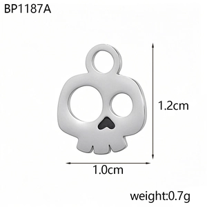 Polished stainless steel skeleton skull pendant with heart nose for Halloween jewelry