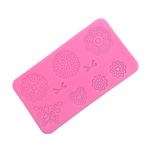 Rosa Silikonform mit Mandala, Schmetterling und Herz für DIY Tortendekoration und Backen