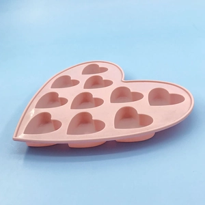 Rosa Herz-Silikonform mit 11 Vertiefungen für Schokolade, Fondant und zum Backen