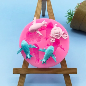 Pink Round Silicone Airplane Carriage Fondant Mold For Cake Decoration Chocolate Candy Clay DIY Baking Craft Sugar Tools