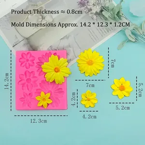Daisy flower silicone mold for fondant and cake decoration with four petal size variations