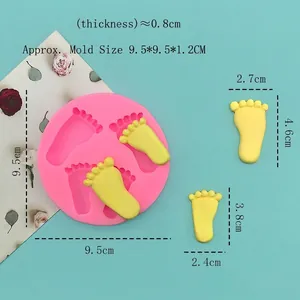 Moule en silicone rose en forme de pieds de bébé pour savon DIY et pâtisserie créative