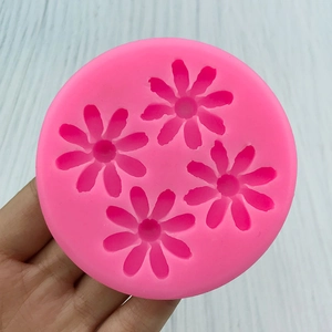 Moule en silicone rose marguerite à quatre cavités pour décoration de gâteaux et loisirs créatifs