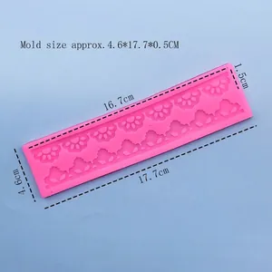 Pink silicone lace mold for cake borders with floral patterns, size 17.7x4.6cm