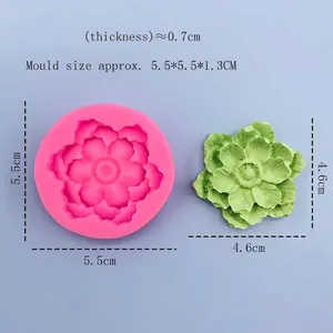 Lotus silicone mold and flower resin craft shown with 5.5x1.3cm size dimensions