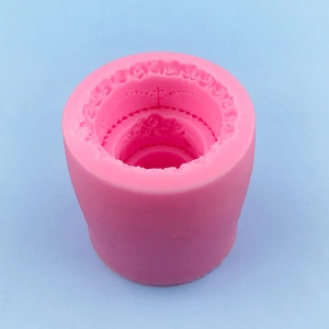 Pink 3D multi-layer cake silicone mold with intricate crown texture for baking and DIY