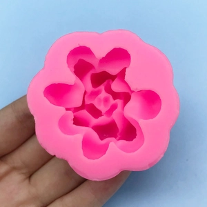 3D succulent silicone mold in pink floral shape for DIY aromatherapy candles and soap