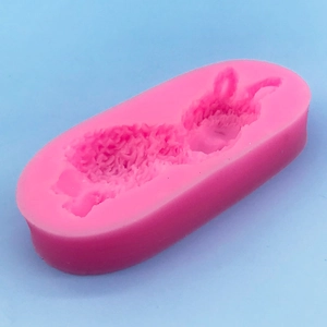 Pink silicone alpaca cake mold for 3D baking, mousse, and DIY chocolate crafts