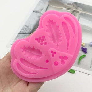 Pink silicone holly leaf and berry mold for Christmas fondant cake and chocolate DIY