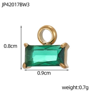 Macro shot of 0.9cm green zircon pendant with gold plated 4-prong setting and size marks