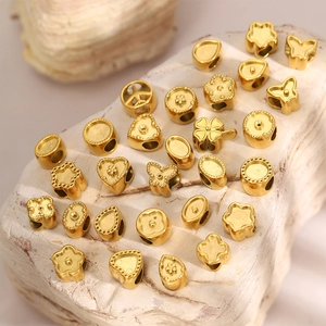 Assortiment de breloques cœur et étoile en acier inoxydable doré 18 carats pour bijoux DIY