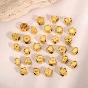 Perles dorées en acier inoxydable en forme de papillon, fleur, cœur et étoile pour DIY