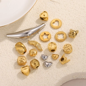 Perline Vintage in Acciaio Inossidabile per Gioielli Fai da Te Ali d'Angelo Cuore Stella Corona Fortuna Ciondoli per Bracciale Oro Argento