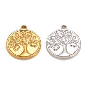 Dettaglio di ciondoli tondi Albero della Vita in oro e argento per gioielli fai-da-te