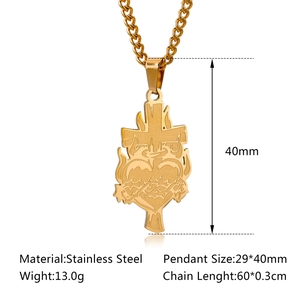 Collana con pendente Sacro Cuore e croce in acciaio inox dorato con catena 60cm