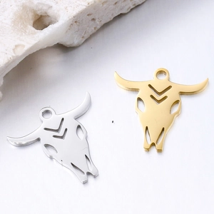 Ciondolo Testa di Toro in Acciaio Inossidabile 304 Hip Hop Tribal Steer Skull Charm per Collana Fai Da Te Gioielli