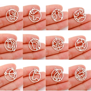 Pendentif Ajouré Rond 12 Signes du Zodiaque en Acier Inoxydable 304 pour la Fabrication de Bijoux DIY Collier Boucles d'Oreilles