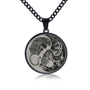 Yin-Yang-Halskette aus Titanstahl mit Drachen- und Tigermotiven an schwarzer Kette
