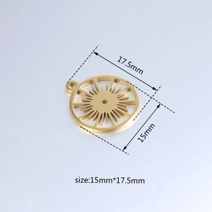 18k gold plated stainless steel hollow gear sunflower pendant measuring 15mm by 17.5mm