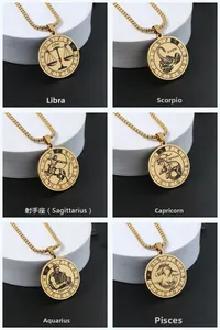 Aperçu de six pendentifs zodiaque dorés avec gravures astrologiques sur des socles