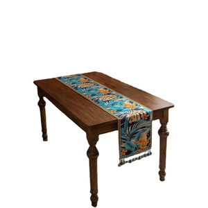 Chemin de table rétro américain avec motif jacquard tropical et détails de glands