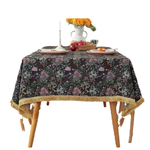 Retro jacquard tablecloth with pink floral patterns and elegant gold fringe tassels