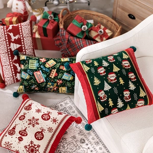 Fodere per cuscini natalizi in jacquard con motivi a renna e fiocchi di neve e pompon