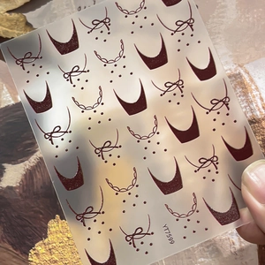 Autocollants nail art style français avec nœuds bordeaux et motifs à pois YT7599