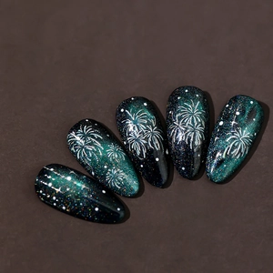 Adesivi per unghie cat-eye verde scuro con motivi di fuochi d'artificio bianchi