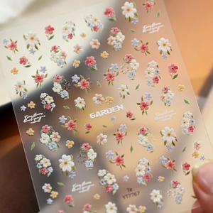 Autocollants 5D pour ongles à relief floral avec motifs de fleurs pastel et jardin