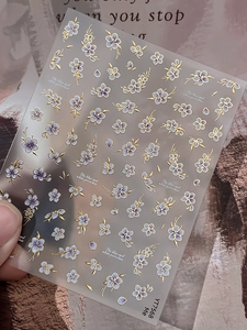 Detailed blue and white porcelain nail stickers with elegant gold outlines, model YT568