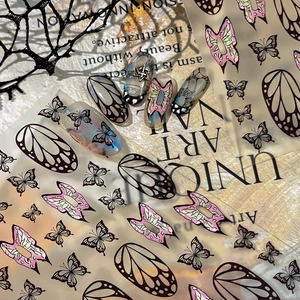 Schmetterling Nagelkunst-Aufkleber Holographische Laser Nagelsticker Rosa Schwarze Schmetterlingsflügel Muster DIY Maniküre Dekoration für Damen