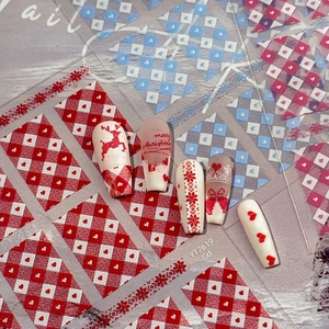 Autocollants d'Art d'Ongle 3D de Noël Motifs Gaufrés Cœur Damier Flocon de Neige Élan Décalcomanies de Manucure DIY Bijoux d'Ongles pour Femmes