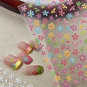 Autocollants à Ongles Fleurs Relief 5D Décalcomanies Auto-Adhésives Florales 3D pour Femmes Décoration de Manucure DIY Style Coréen
